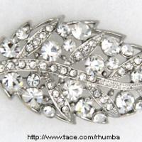 Leaf Pin: Rhinestone Maple Leaf Pin Brooch Silver Tone - Antique ...